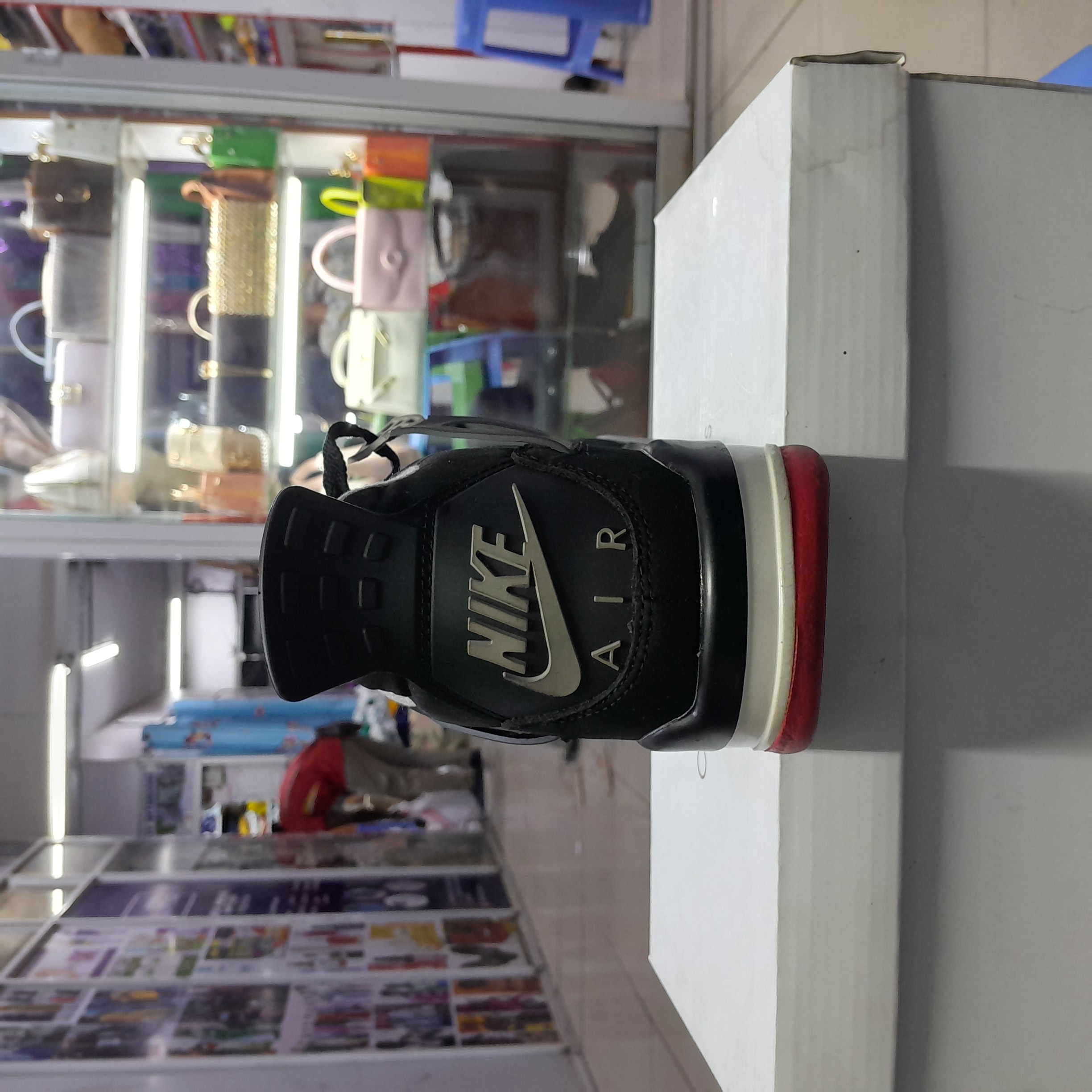 Jordan 4 gallery image