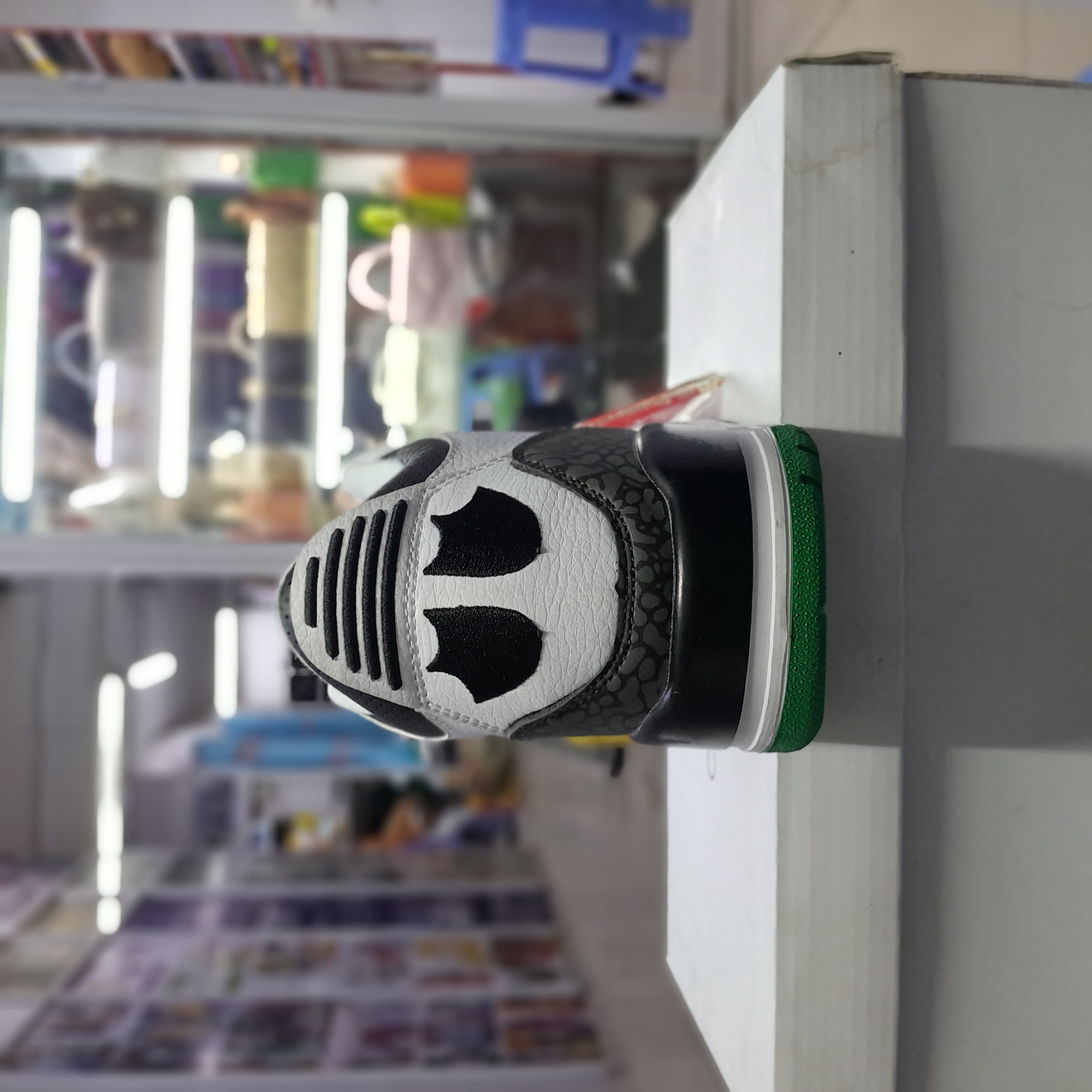 Jordan 3 gallery image