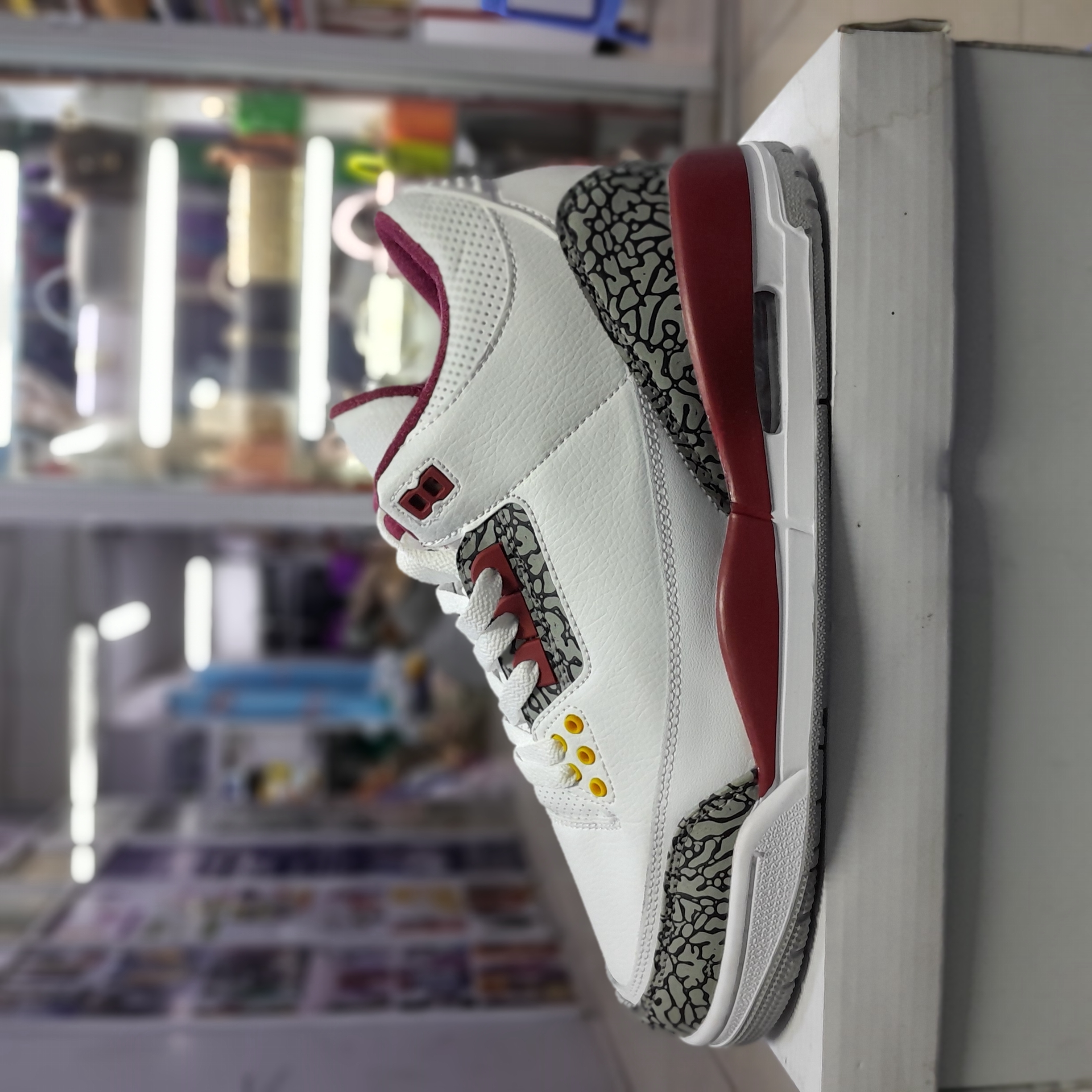 Jordan 3 gallery image