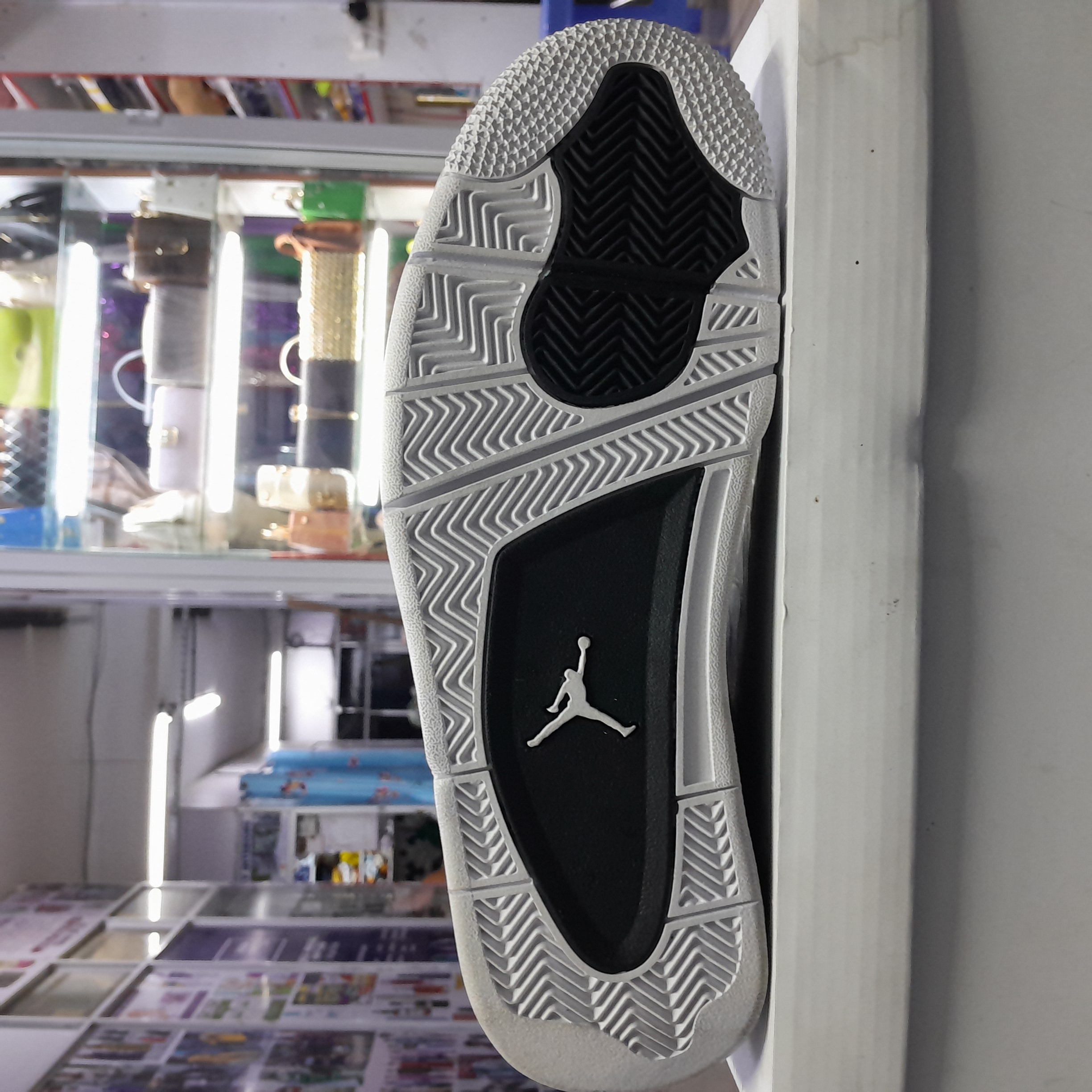 Jordan 4 gallery image
