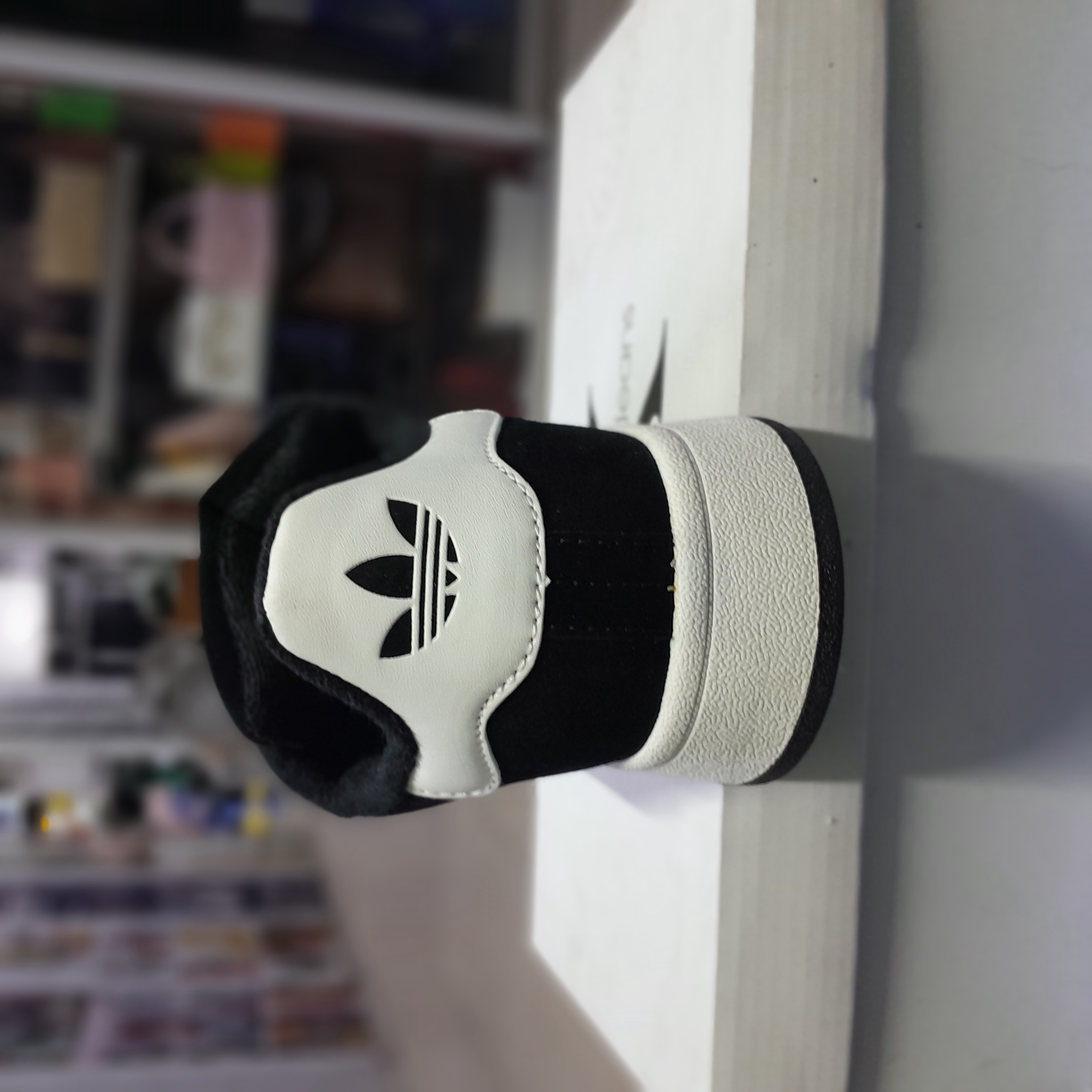 Adidas Campus gallery image