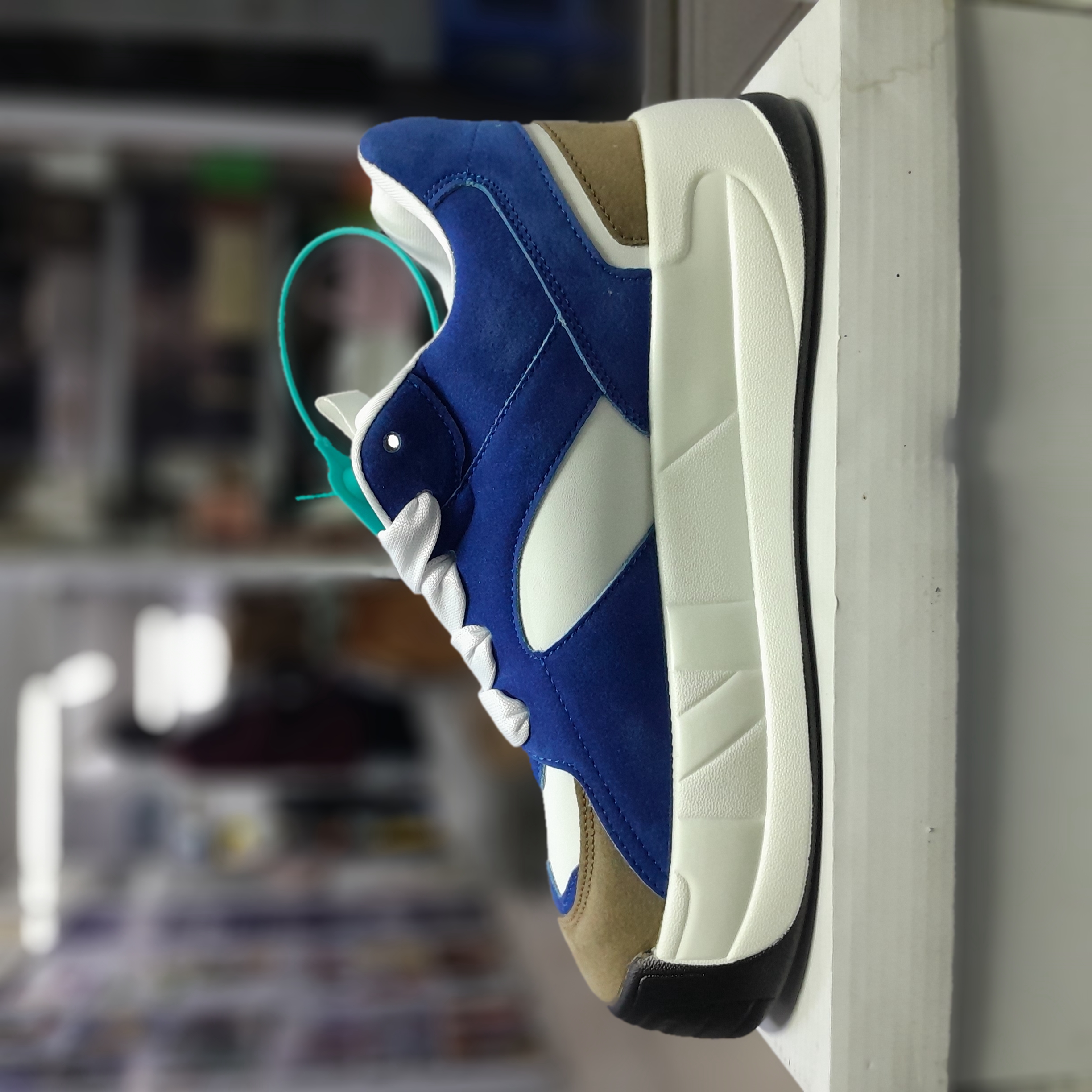 Naked Wolfe gallery image