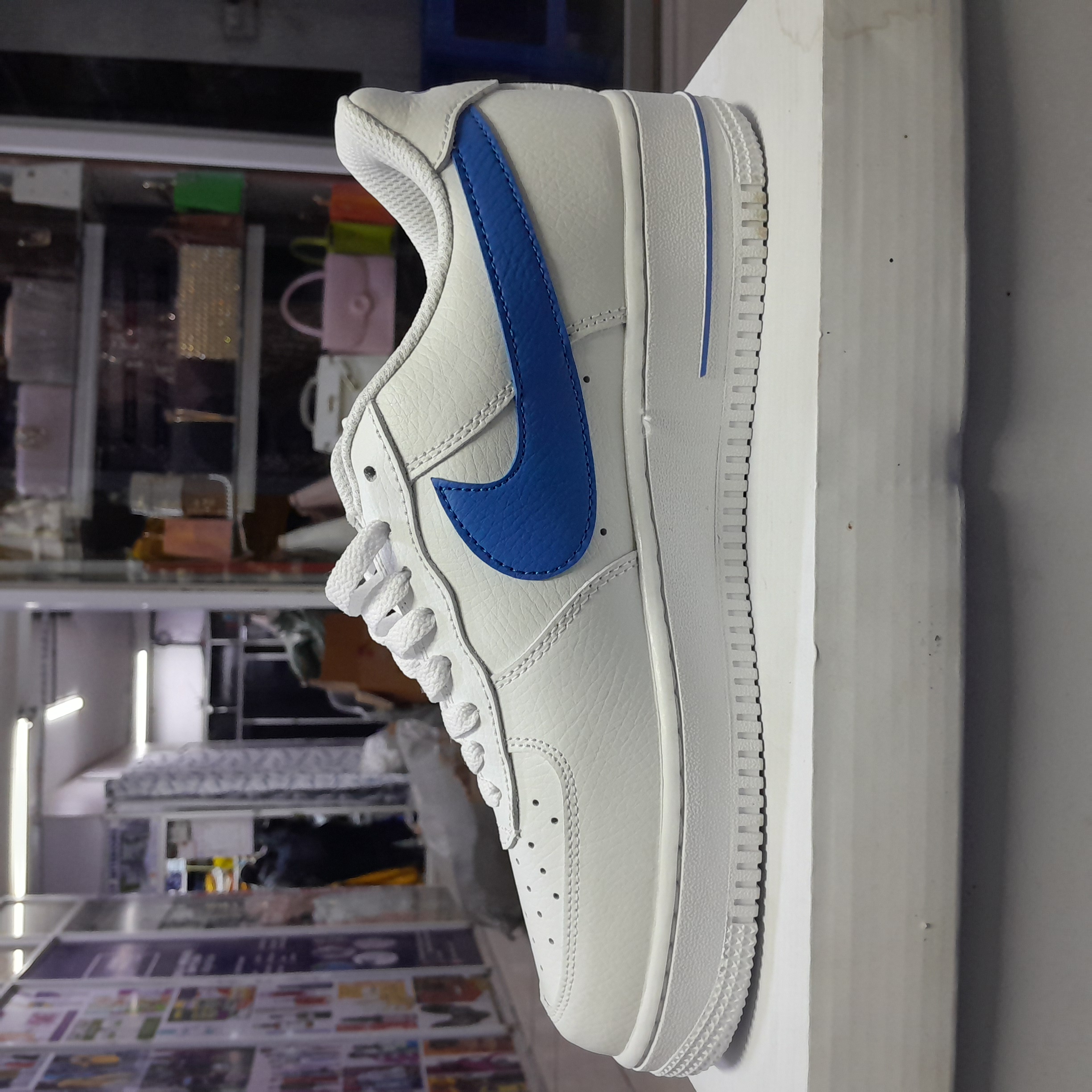 Air Force 1 custom gallery image