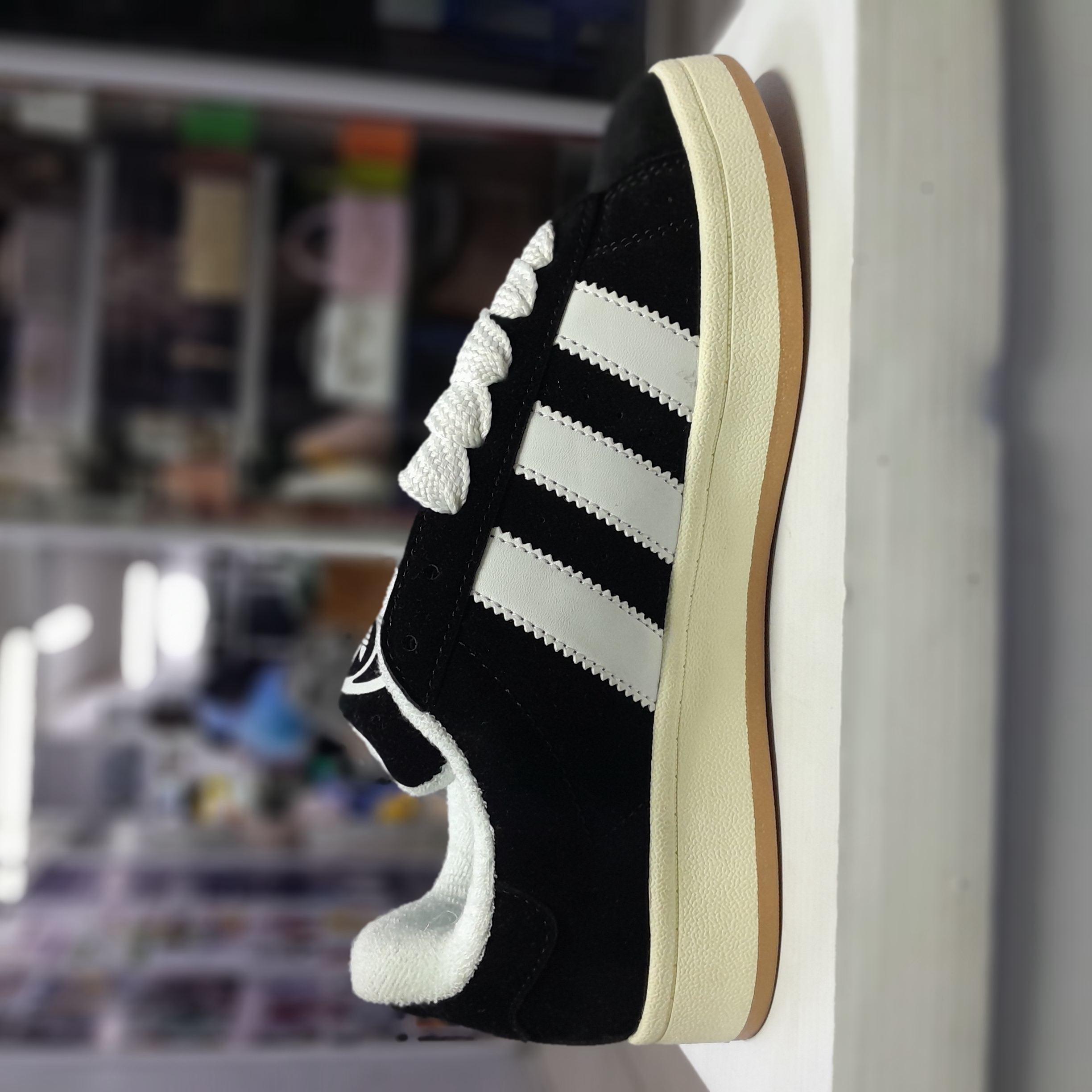 Adidas Campus gallery image