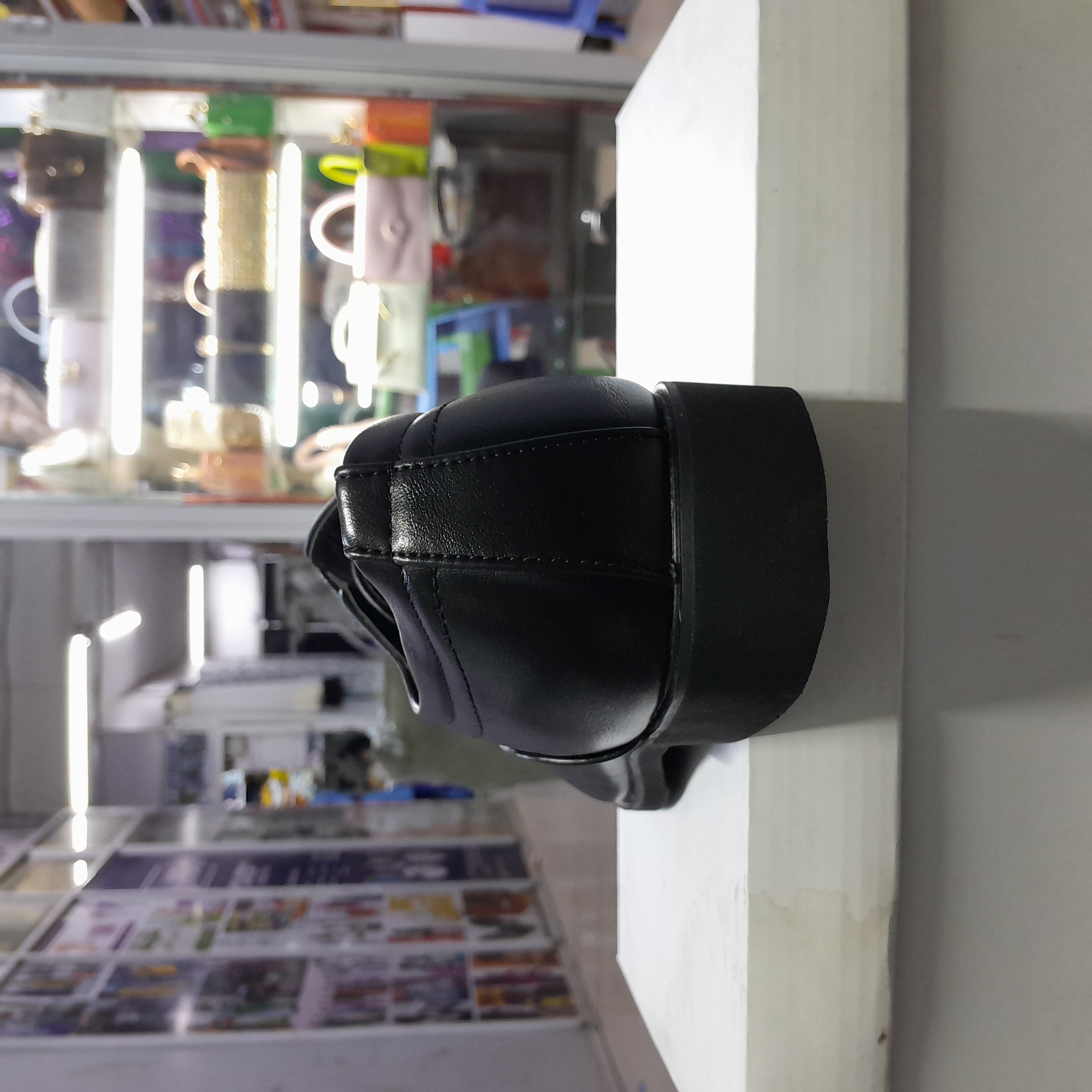 Laced, plain officials gallery image