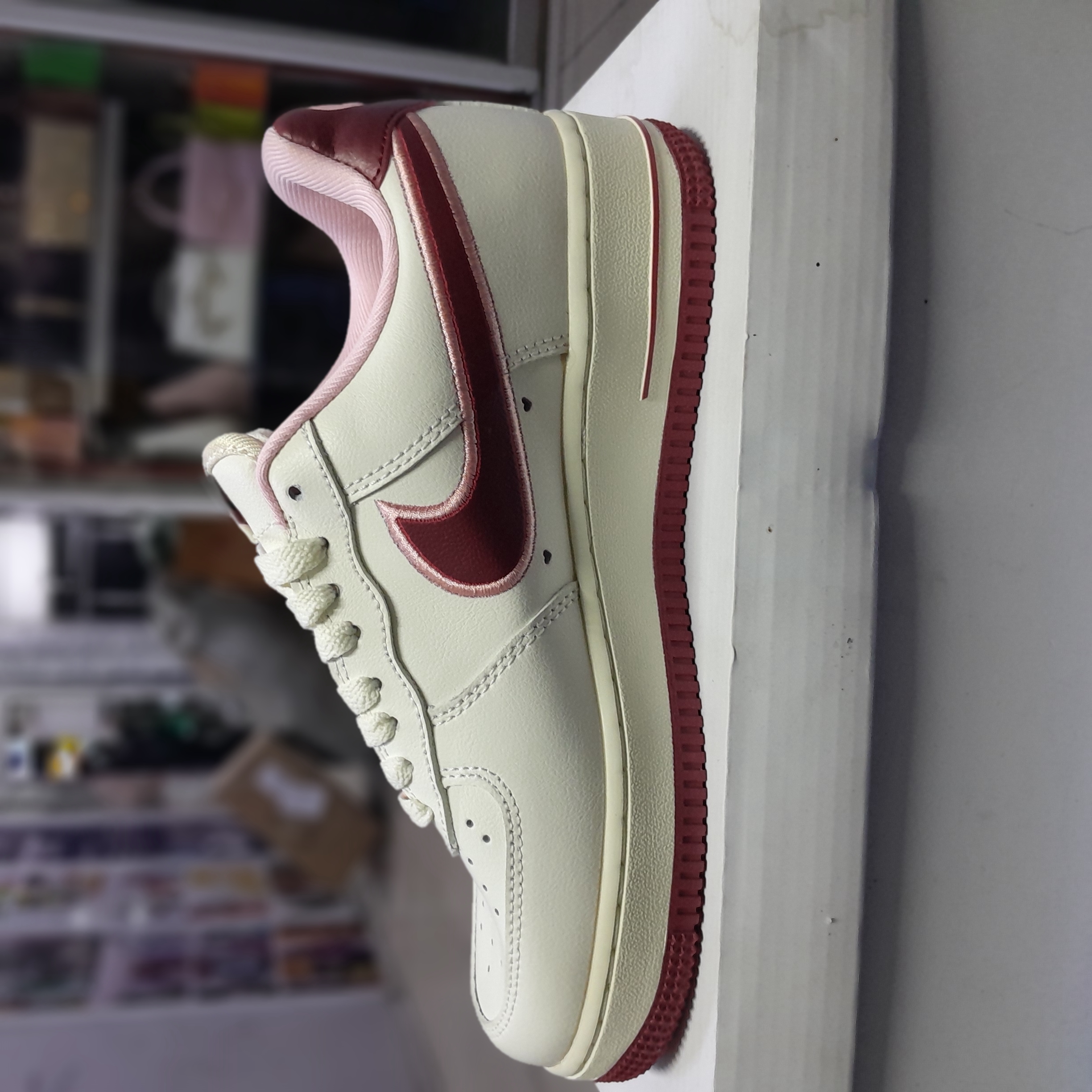Air Force 1 custom gallery image